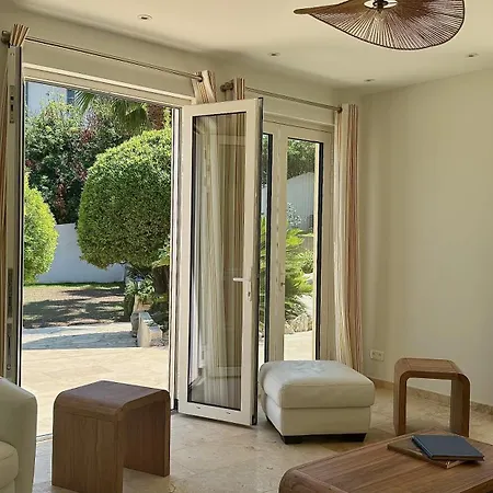 Les Myrtes Villa Saint-Raphael (Var)