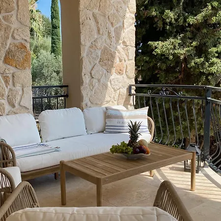 Les Myrtes Villa *