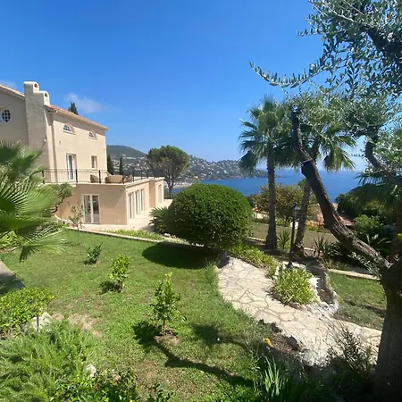 Les Myrtes Villa Saint-Raphael (Var)